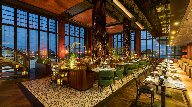 Double Six Luxury Hotel